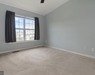 2480 Angeline Drive - Photo Thumbnail 25