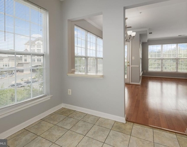 2480 Angeline Drive - Photo Thumbnail 13
