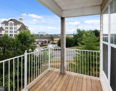 2480 Angeline Drive - Photo Thumbnail 3
