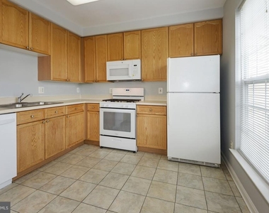 2480 Angeline Drive - Photo Thumbnail 17