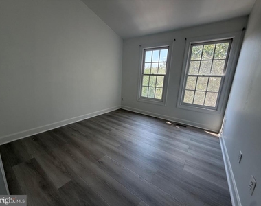 4009 Dogberry Lane - Photo Thumbnail 30