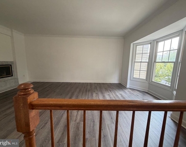 4009 Dogberry Lane - Photo Thumbnail 5