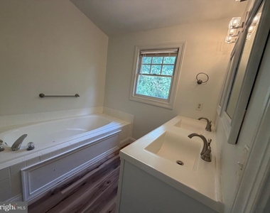 4009 Dogberry Lane - Photo Thumbnail 26
