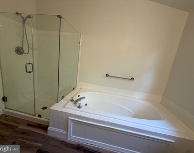 4009 Dogberry Lane - Photo Thumbnail 28