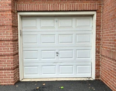 12180 Abington Hall Place - Photo Thumbnail 32