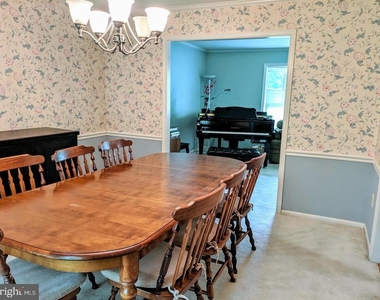 8465 Sevan Court - Photo Thumbnail 8
