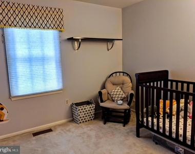 8465 Sevan Court - Photo Thumbnail 14