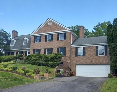 1223 Aldebaran Drive - Photo Thumbnail 1