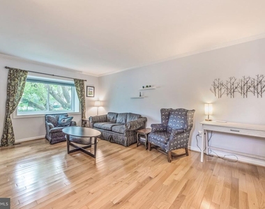 10343 Bushman Drive - Photo Thumbnail 7