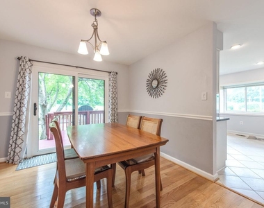 10343 Bushman Drive - Photo Thumbnail 12