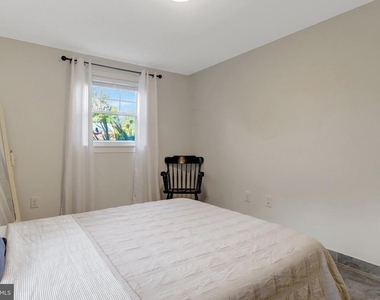 7907 Donelson Street - Photo Thumbnail 29