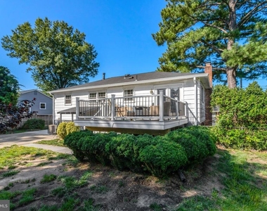 7907 Donelson Street - Photo Thumbnail 57