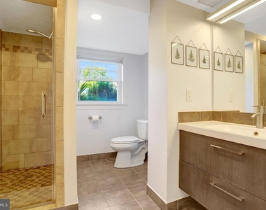 7907 Donelson Street - Photo Thumbnail 24