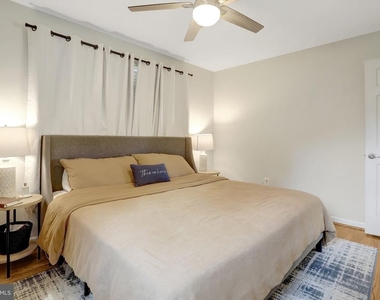 7907 Donelson Street - Photo Thumbnail 46