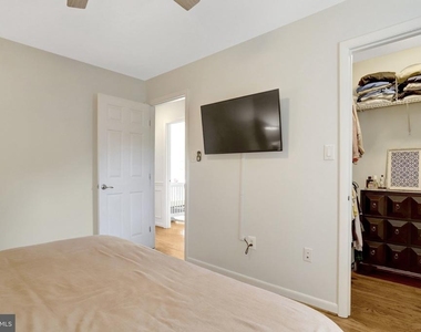 7907 Donelson Street - Photo Thumbnail 47