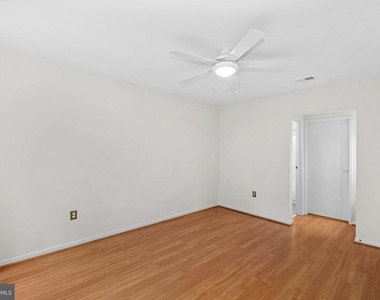11545 Hearthstone Court - Photo Thumbnail 28