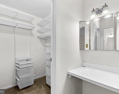 11545 Hearthstone Court - Photo Thumbnail 31