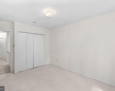 11545 Hearthstone Court - Photo Thumbnail 36