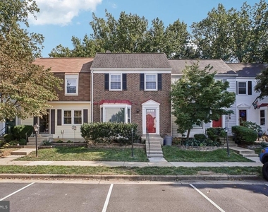 6505 Coachleigh Way - Photo Thumbnail 1