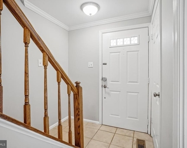 6505 Coachleigh Way - Photo Thumbnail 2