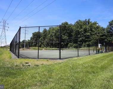 6505 Coachleigh Way - Photo Thumbnail 58