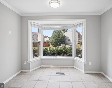 6505 Coachleigh Way - Photo Thumbnail 4