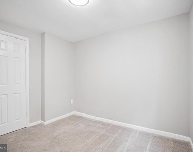 6505 Coachleigh Way - Photo Thumbnail 21