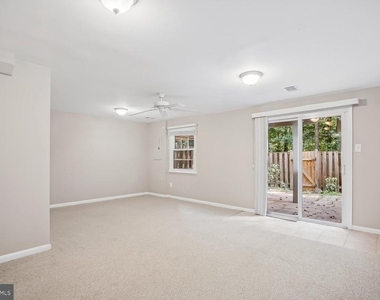6505 Coachleigh Way - Photo Thumbnail 24