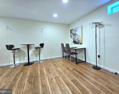 110 Bentpath Court - Photo Thumbnail 34