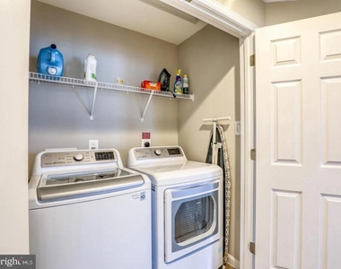 110 Bentpath Court - Photo Thumbnail 24