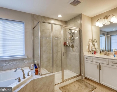 110 Bentpath Court - Photo Thumbnail 15