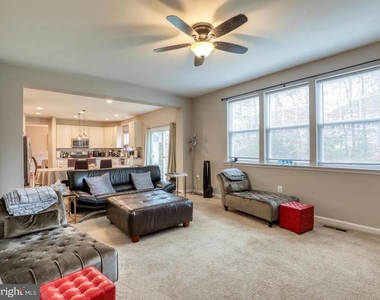 110 Bentpath Court - Photo Thumbnail 4