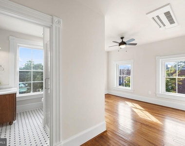 901 Caroline Street - Photo Thumbnail 27