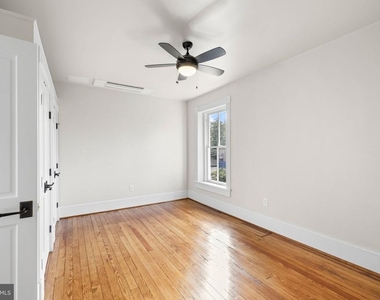 901 Caroline Street - Photo Thumbnail 19