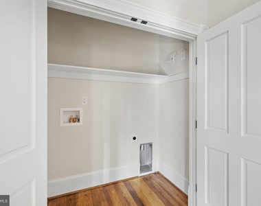 901 Caroline Street - Photo Thumbnail 6