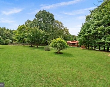 422 Duke Lane - Photo Thumbnail 58