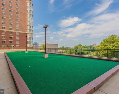 2151 Jamieson Avenue - Photo Thumbnail 42