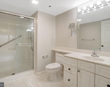 2151 Jamieson Avenue - Photo Thumbnail 28