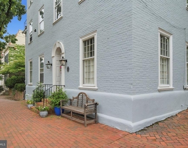 520 Prince Street - Photo Thumbnail 6