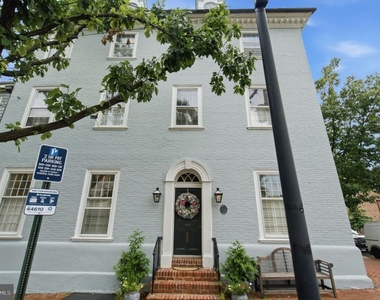 520 Prince Street - Photo Thumbnail 4