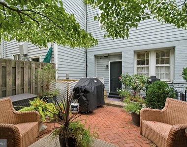 520 Prince Street - Photo Thumbnail 16