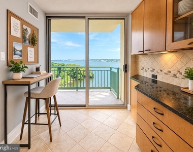 501 Slaters Lane - Photo Thumbnail 27