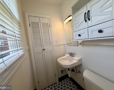 2811 Valley Drive - Photo Thumbnail 11