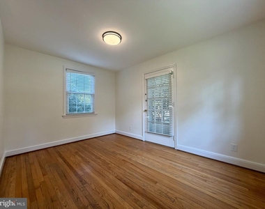 2811 Valley Drive - Photo Thumbnail 12