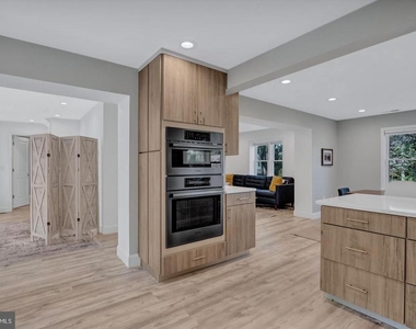 406 Tennessee Avenue - Photo Thumbnail 14