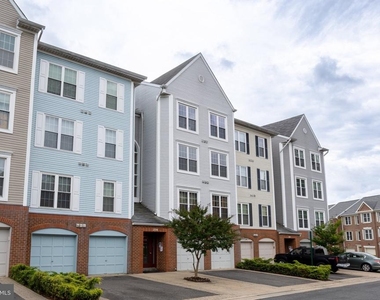 279 S Pickett - Photo Thumbnail 11