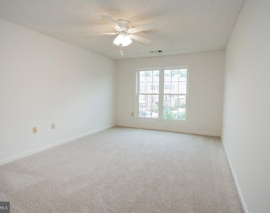279 S Pickett - Photo Thumbnail 35