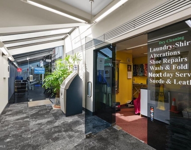 1530 Key Boulevard - Photo Thumbnail 40