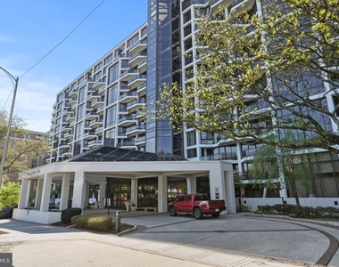 1530 Key Boulevard - Photo Thumbnail 1