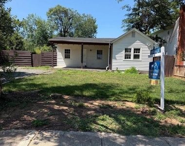 3519 17th Street S - Photo Thumbnail 1